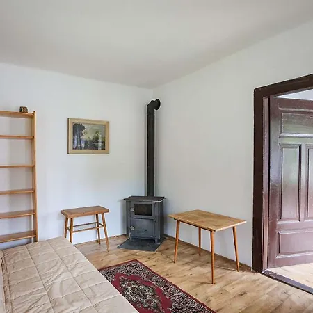 山林小屋 Chaticka - Spalov 塞米利